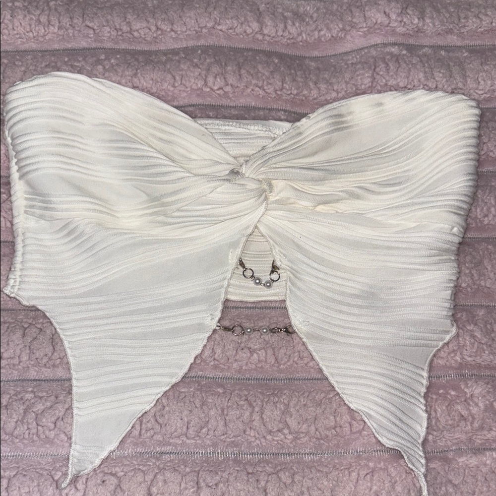 Elegant White Pleated Bow Top